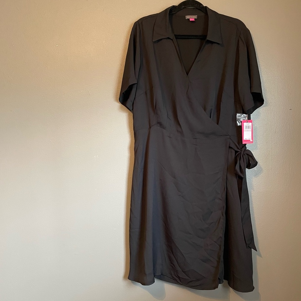 NWT Vince Camuto Sz 1X Wmns Black Collared Short Sleeve Wrap Mini Dress Ret $139 - Picture 3 of 14